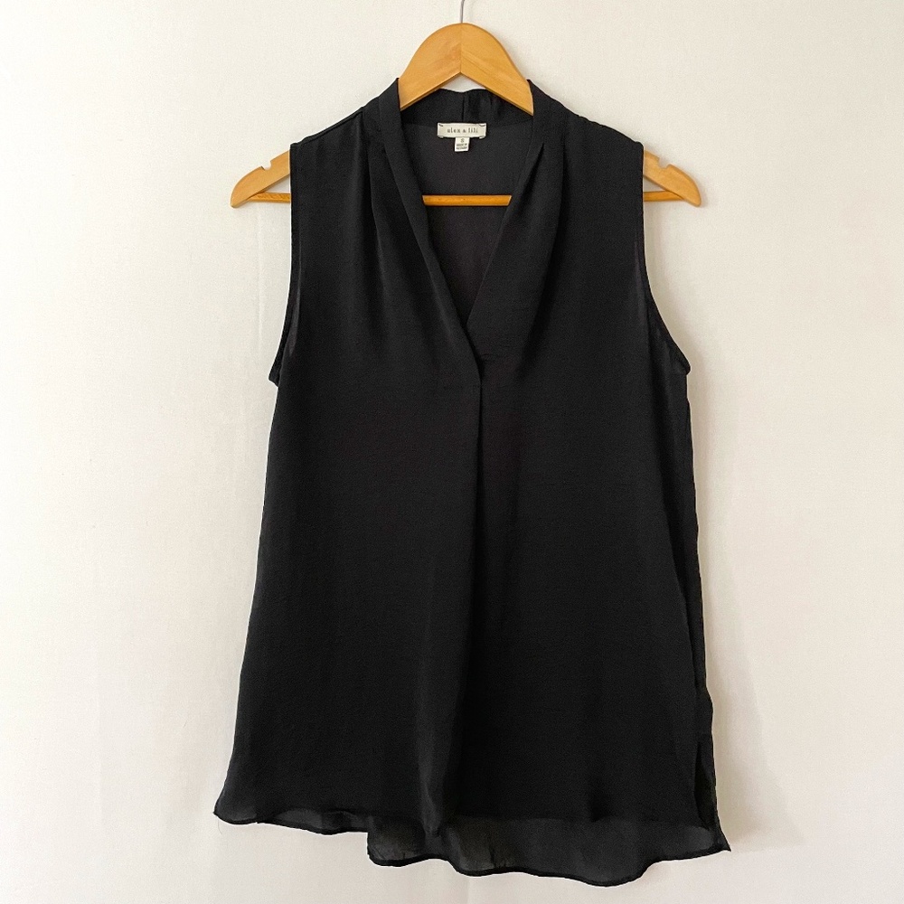 ALEX & LILI Size Small Black Sleeveless V-neck Tunic Top Lightweight Flowy